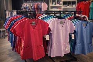 TAG măreşte producţia de uniforme medicale cu 20% în acest an